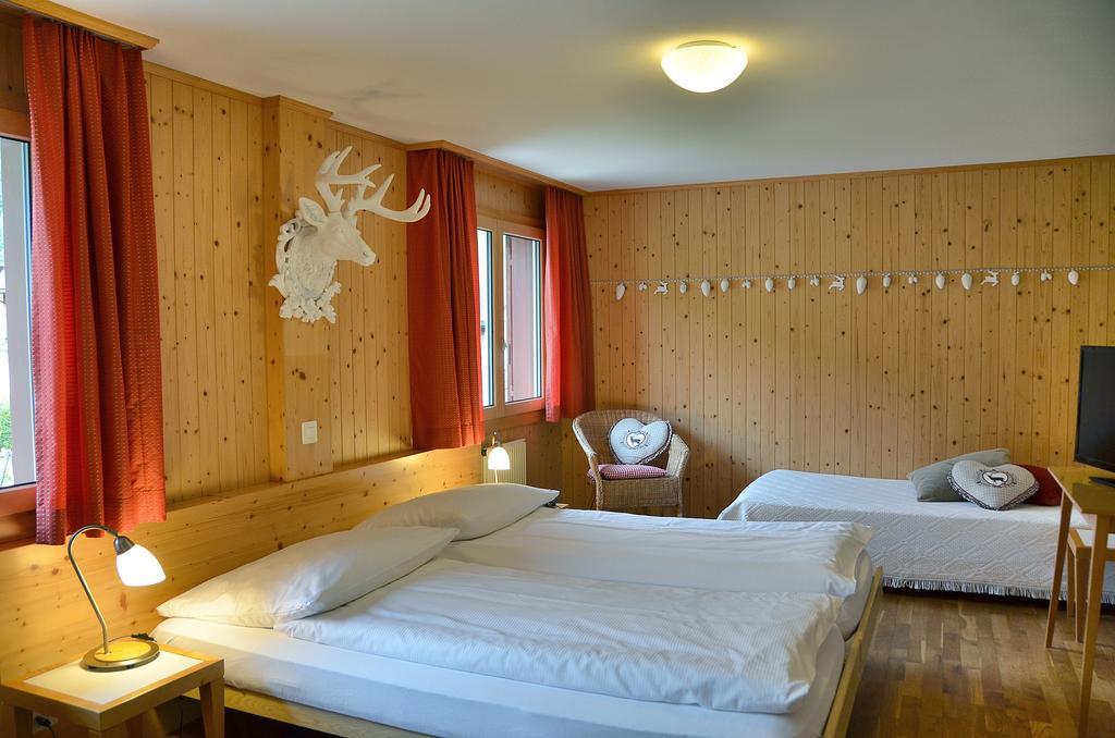 Hotel Garni Hostatt Engelberg Kamer foto
