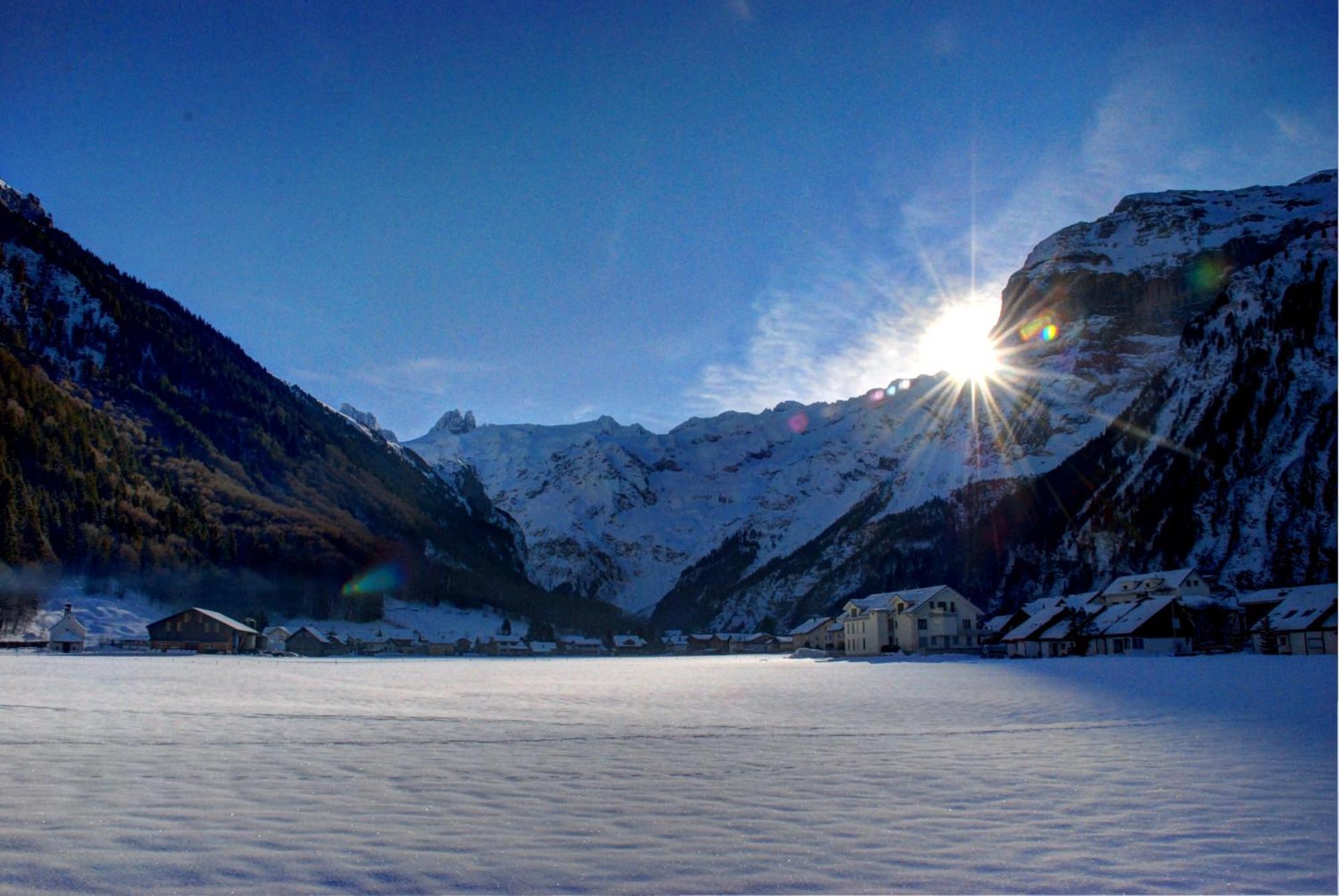 Hotel Garni Hostatt Engelberg Buitenkant foto